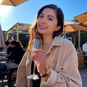 Meet your Posher, Tanya